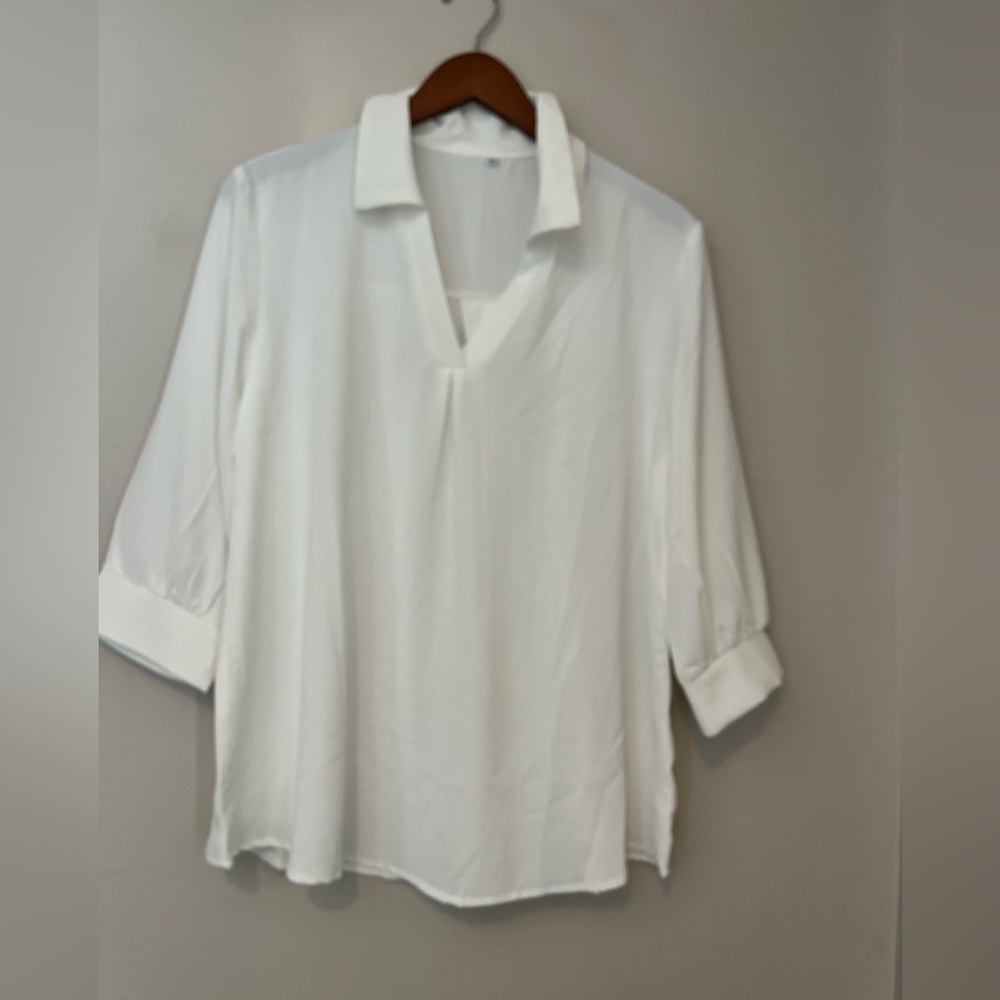 Polyester 3/4 sleeve Womens blouse size Large